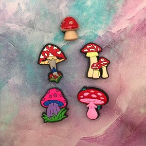 Mushroom Shoe Charm Set